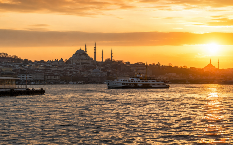 Istanbul Bosphorus at golden hour showing seasonal travel atmosphere in Turkey